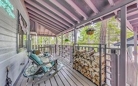 Quaint Cloudcroft Cabin With Stunning Forest Views!